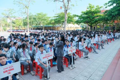 ‘‘NGÔN NGỮ YÊU THƯƠNG” – LAN TỎA TẠI THCS HÀN THUYÊN